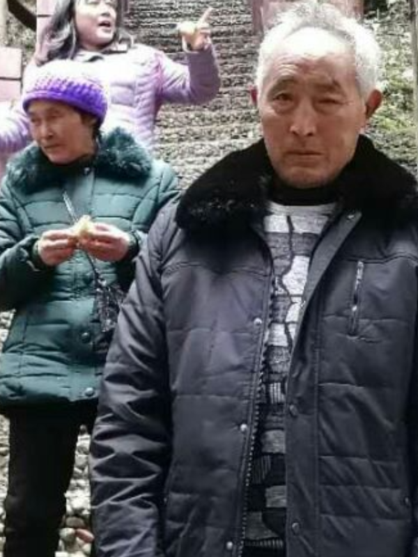 张明峰