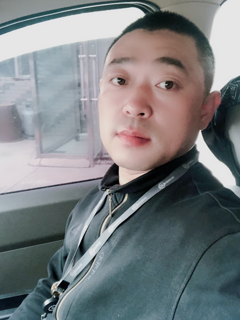 张鑫