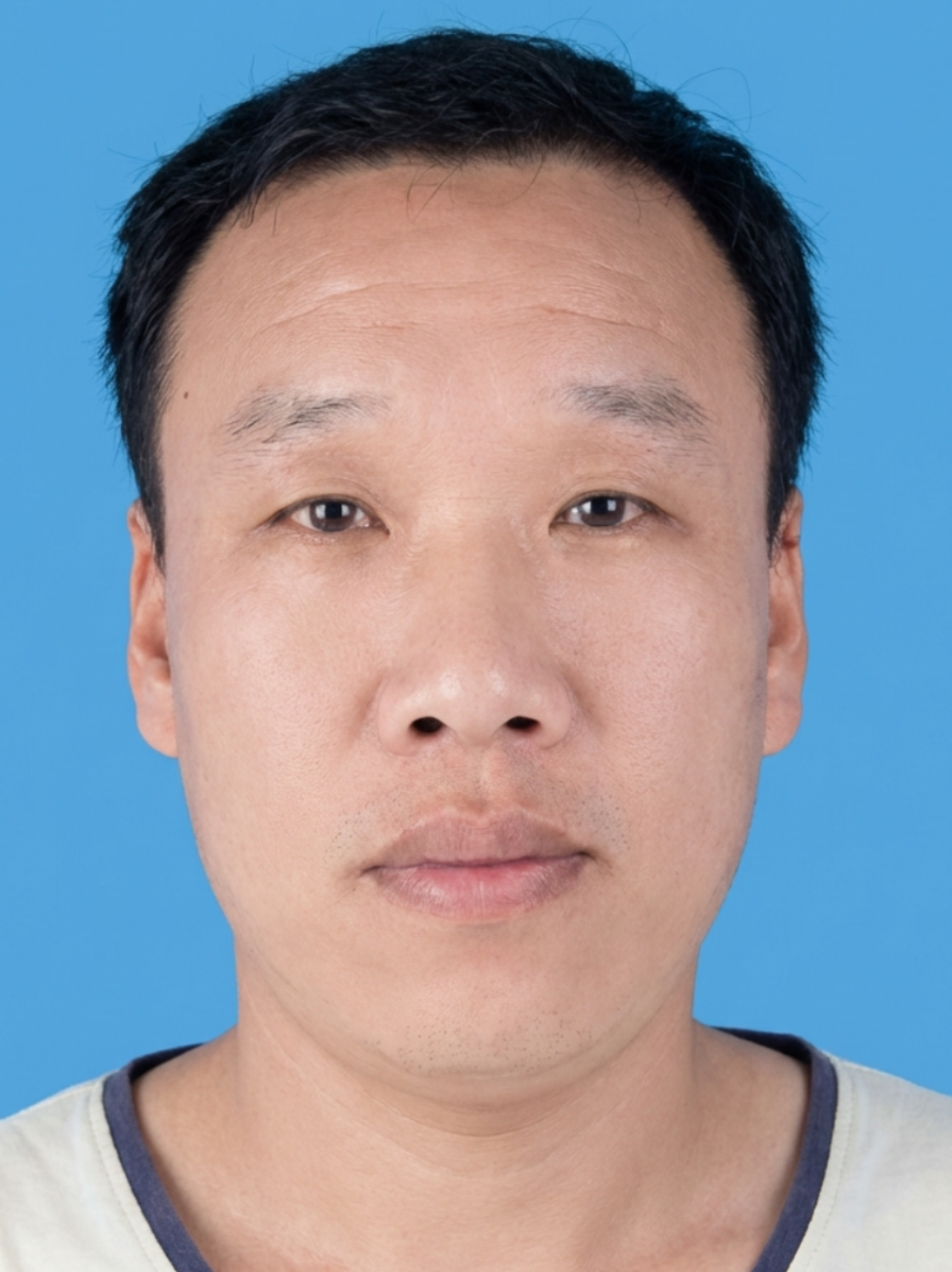 李伟伟