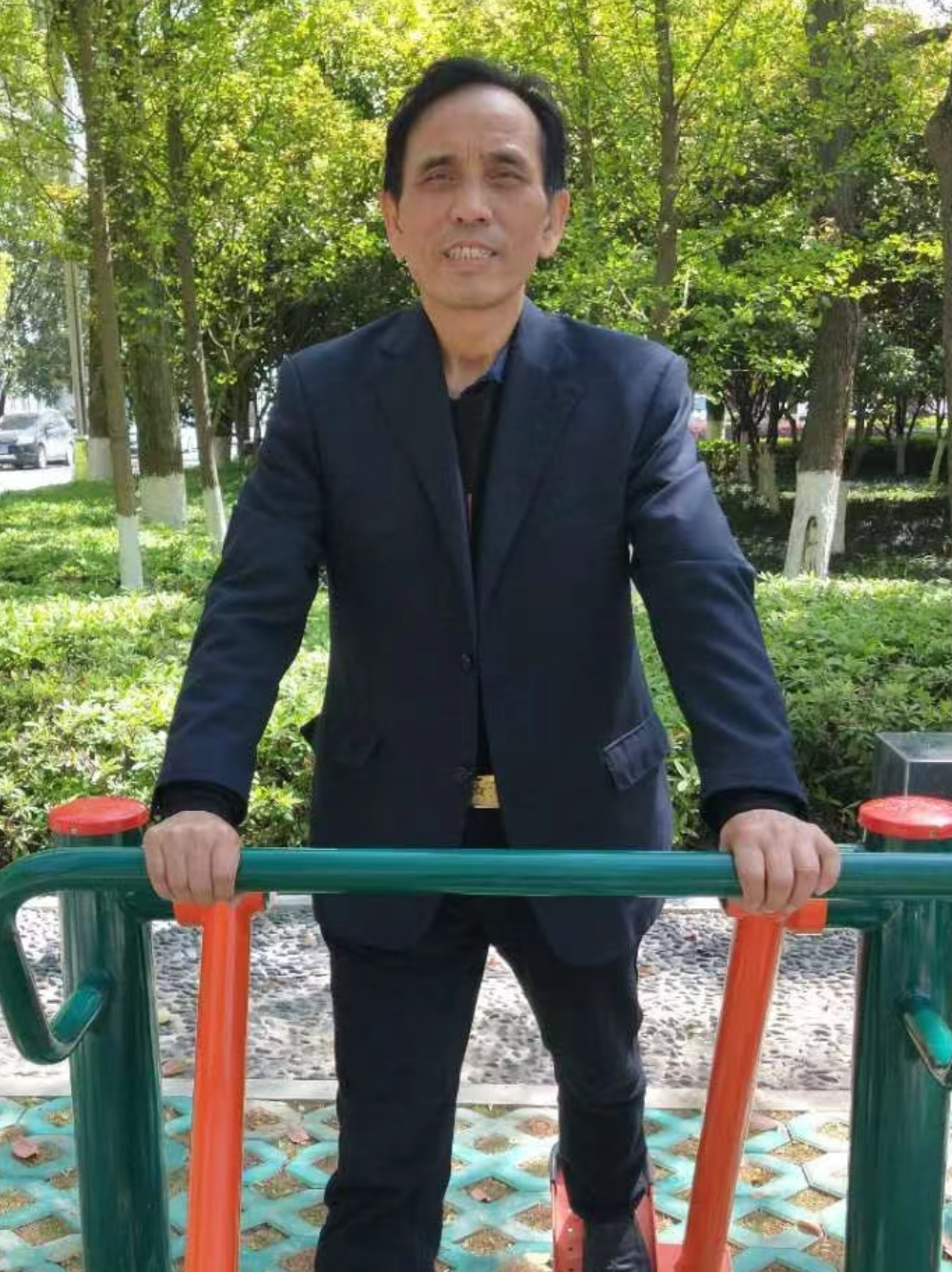 武建华