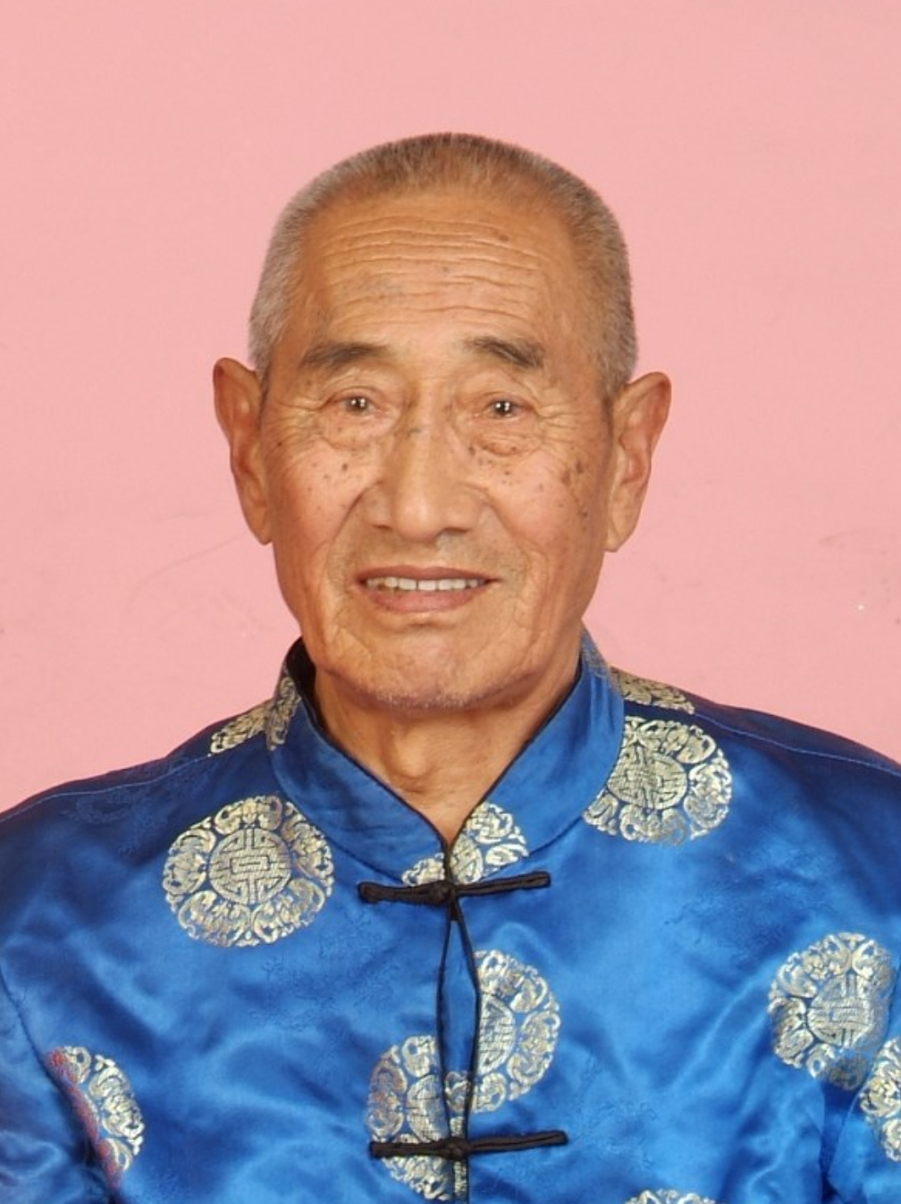 薛怀珍