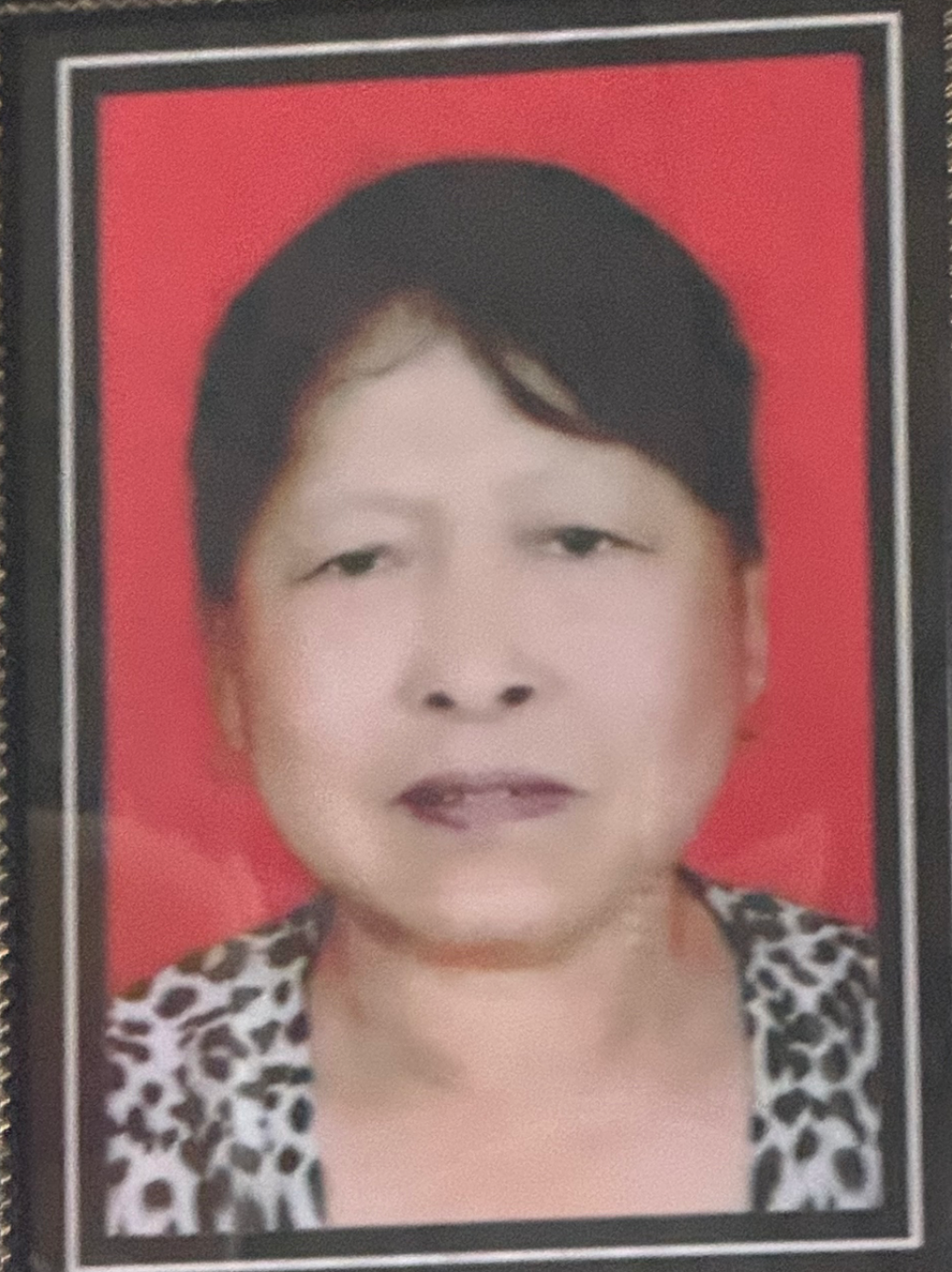 束菊娣