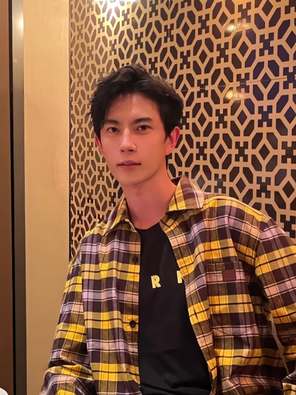 于朦胧