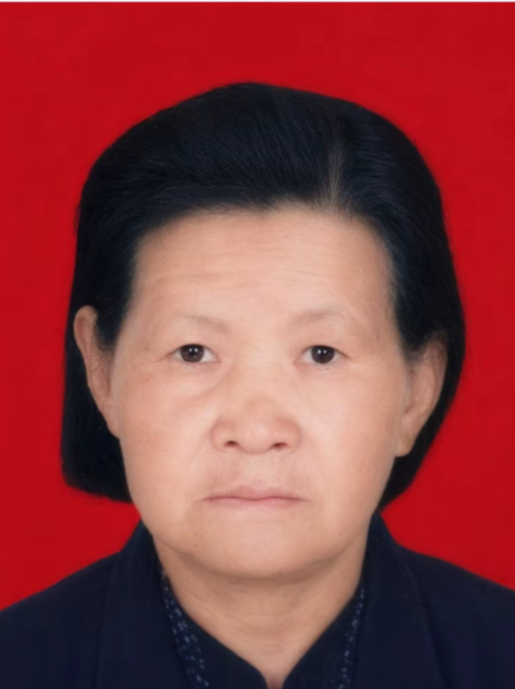 张凤英