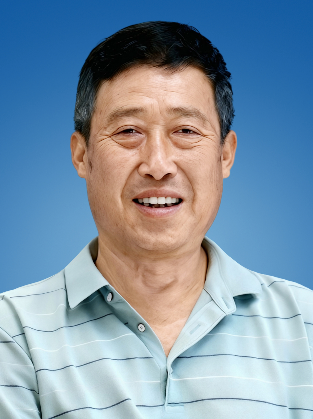 李儒靛
