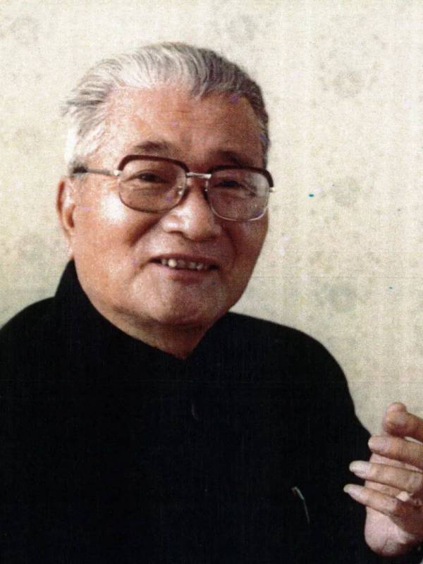 张乐平